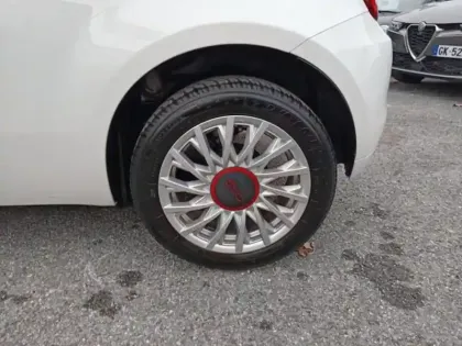 Photo 10 Fiat 500  1.0 70ch BSG S&S (RED)