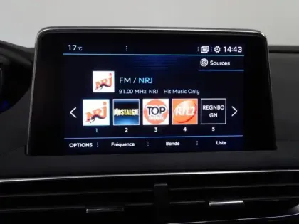 Photo 14 Peugeot 3008  1.2 PureTech 130ch Allure S&S