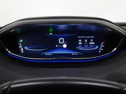 Photo 8 Peugeot 3008  1.2 PureTech 130ch Allure S&S