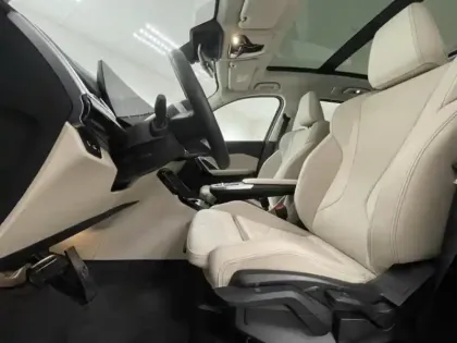 Photo 8 BMW X1  sDrive20i 170ch xLine