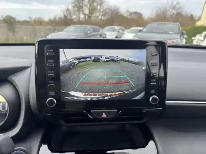 Photo 8 Toyota Yaris  Cross 116h Dynamic MY22