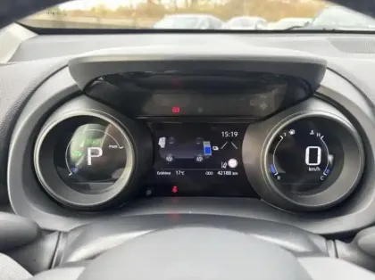 Photo 7 Toyota Yaris  Cross 116h Dynamic MY22