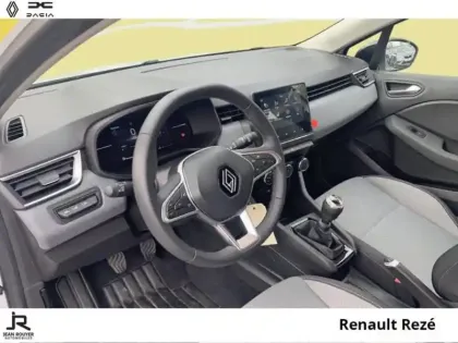 Photo 4 Renault Clio  1.5 Blue dCi 100ch Evolution - 24