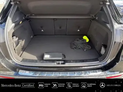 Photo 11 Mercedes GLA  180 136ch AMG Line 7G-DCT