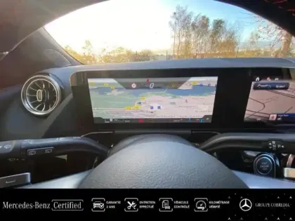 Photo 8 Mercedes GLA  200 d 150ch AMG Line 8G-DCT