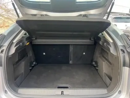 Photo 5 Citroën C4  Moteur électrique 136ch (100 kW) C-Series Automatique