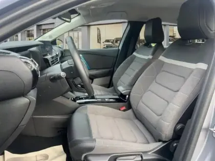 Photo 8 Citroën C4  Moteur électrique 136ch (100 kW) C-Series Automatique