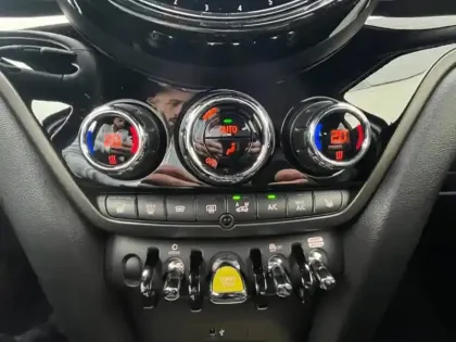 Photo 11 Mini Countryman  Cooper SE 125ch + 95ch Edition Premium ALL4 BVA6