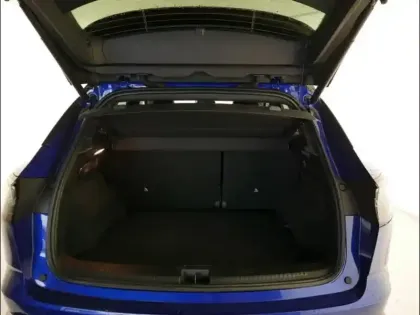 Photo 8 Renault Austral  1.2 E-Tech full hybrid 200ch Iconic esprit Alpine