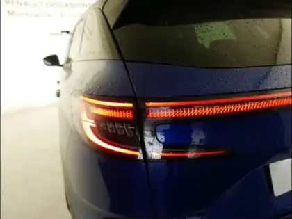 Photo 7 Renault Austral  1.2 E-Tech full hybrid 200ch Iconic esprit Alpine