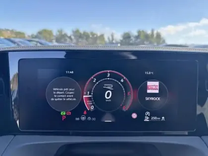 Photo 9 Volkswagen Tiguan  2.0 TDI 150ch R-Line Exclusive DSG7