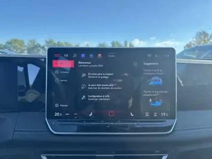 Photo 14 Volkswagen Tiguan  2.0 TDI 150ch R-Line Exclusive DSG7