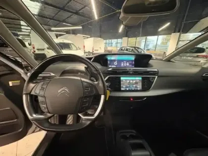 Photo 11 Citroën C4 Picasso Grand C4 SpaceTourer BlueHDi 130ch S&S Shine Pack EAT8 E6.d