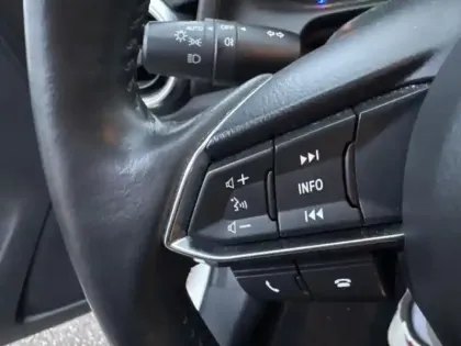 Photo 9 Mazda Mazda2 Mazda 2 1.5 SKYACTIV-G M Hybrid 90ch Sélection 5cv