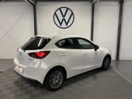 Photo 16 Mazda Mazda2 Mazda 2 1.5 SKYACTIV-G M Hybrid 90ch Sélection 5cv