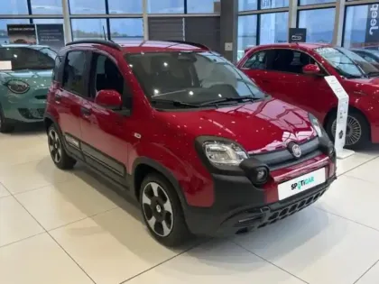 Photo 2 Fiat Panda  Classic 1.0 70ch BSG S&S Pandina Step 2