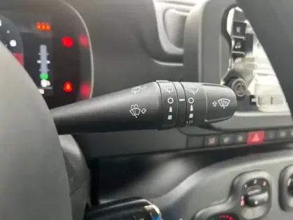 Photo 14 Fiat Panda  Classic 1.0 70ch BSG S&S City