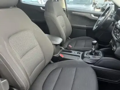 Photo 10 Ford Kuga  1.5 EcoBlue 120ch Titanium 7cv