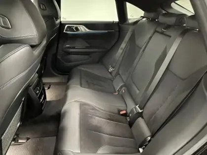 Photo 10 BMW I4  M50 544ch