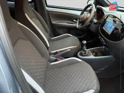 Photo 19 Toyota Aygo  X 1.0 VVT-i 72ch Design MY24