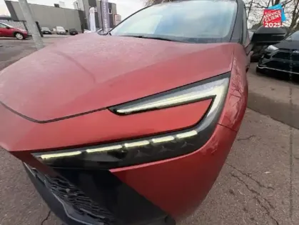 Photo 12 Toyota C-HR  1.8 Hybride 140ch Collection MY25