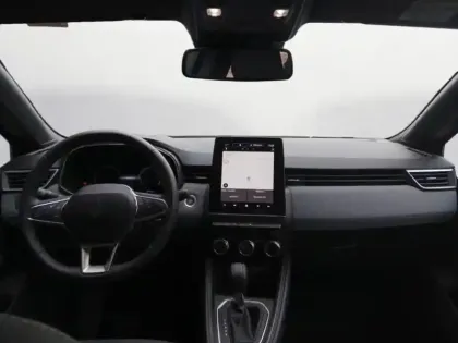 Photo 5 Renault Clio  1.6 E-Tech 145ch full hybrid Techno - 24