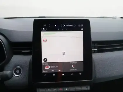 Photo 7 Renault Clio  1.6 E-Tech 145ch full hybrid Techno - 24