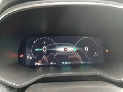 Photo 6 Renault Clio  1.6 E-Tech 145ch full hybrid Techno - 24