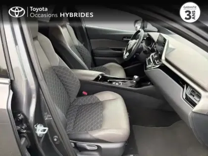 Photo 5 Toyota C-HR  122h Distinctive 2WD E-CVT MY20
