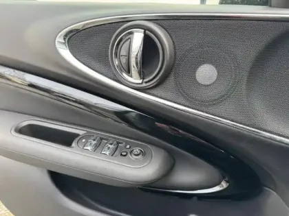 Photo 6 Mini Clubman  Cooper 136ch Knightsbridge