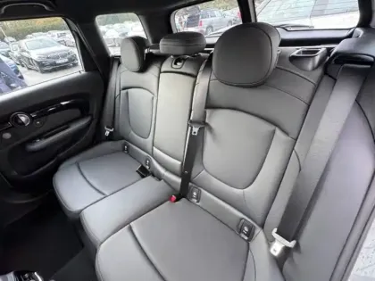 Photo 10 Mini Clubman  Cooper 136ch Knightsbridge