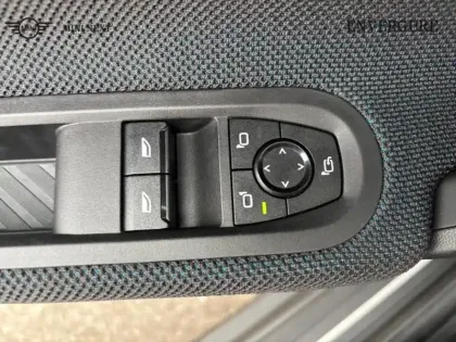 Photo 11 Mini Cooper  3 Portes E 184ch Classic