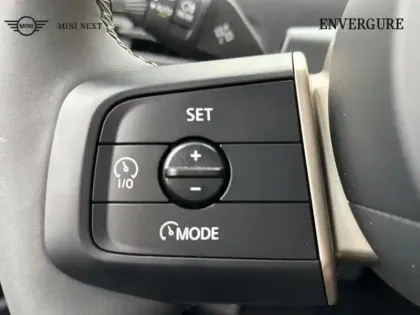 Photo 12 Mini Cooper  3 Portes E 184ch Classic