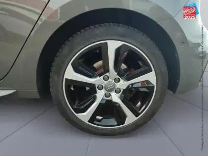 Photo 9 Audi A1  Sportback 35 TFSI 150ch S line S tronic 7 Camera