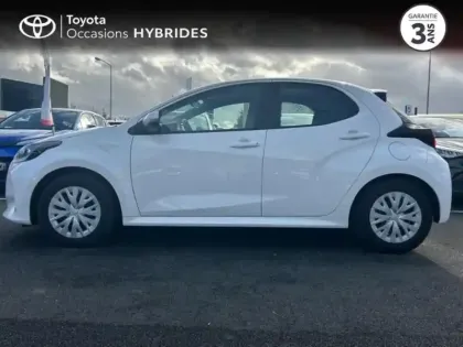 Photo 2 Toyota Yaris  116h Dynamic 5p MY22