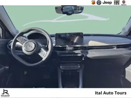 Photo 8 Fiat 600  1.2 Hybrid Turbo 110ch Icône DCT6 MY25