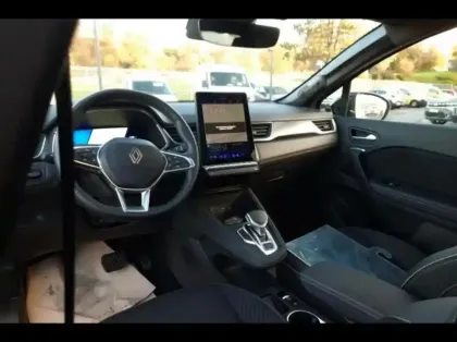 Photo 14 Renault Symbioz  1.6 E-Tech full hybrid 145ch Iconic