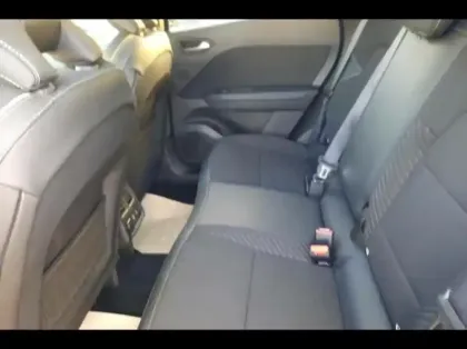 Photo 13 Renault Symbioz  1.6 E-Tech full hybrid 145ch Iconic