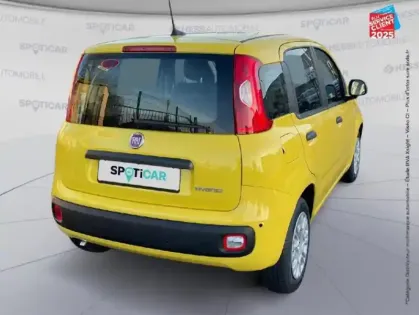 Photo 5 Fiat Panda  Classic 1.0 70ch BSG S&S Icône Step 2