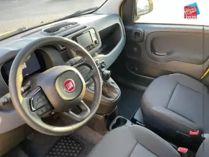 Photo 14 Fiat Panda  Classic 1.0 70ch BSG S&S Icône Step 2