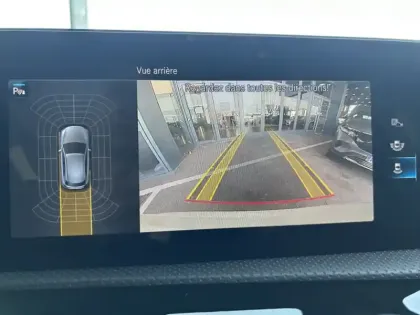 Photo 15 Mercedes Classe A 220 d AMG Line Toit Ouvrant Full Led