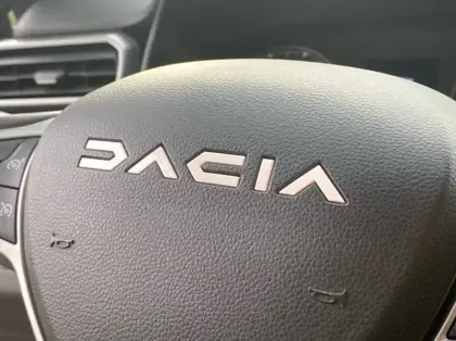 Photo 20 Dacia Duster 1.5 Blue dCi 115ch Journey 4x2