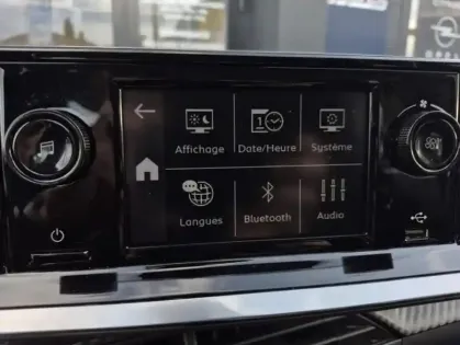 Photo 20 Peugeot 208 II PureTech 75 S&S Like