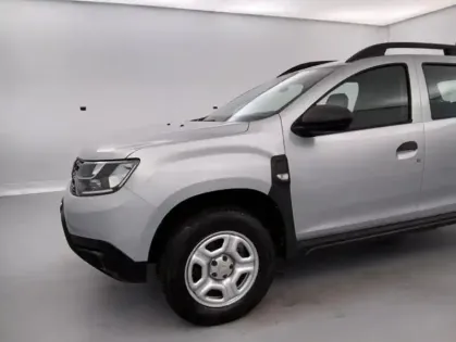 Photo 17 Dacia Duster Blue dCi 115 4x2 Essentiel