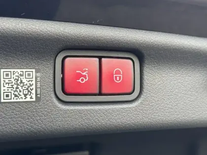 Photo 13 Mercedes Classe C Berline 300 de AMG line