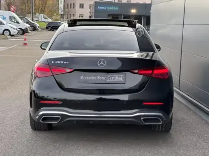 Photo 3 Mercedes Classe C Berline 300 de AMG line