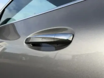 Photo 2 Mercedes GLA 250 e AMG Line