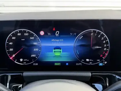 Photo 12 Mercedes GLA 250 e AMG Line