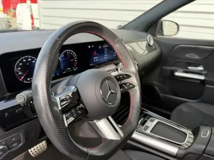 Photo 11 Mercedes GLA 250 e AMG Line