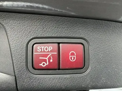 Photo 17 Mercedes GLA 250 e AMG Line